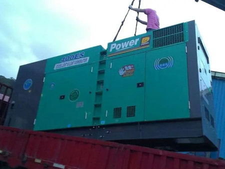 修文柴油发电机组转速不稳定时，如何对发动机进行维护？