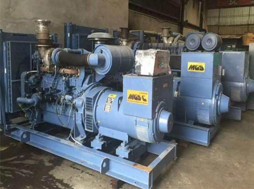 修文柴油发电机如何测试电流大小？