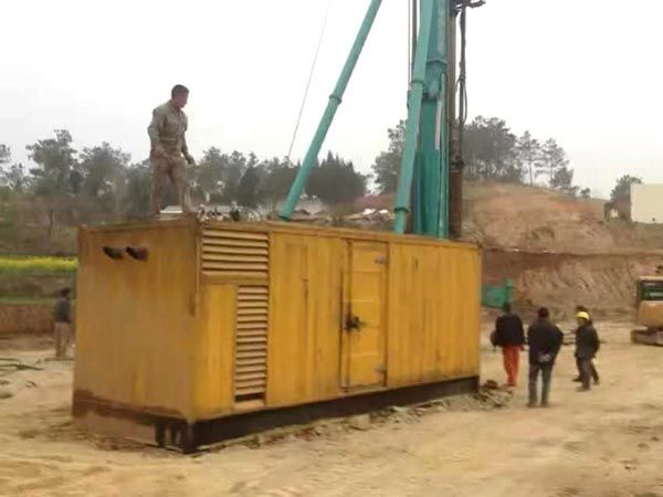 修文如何判断水冷式机油散热器密封件是否需要更换?